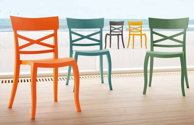 Стул пластиковый XSera-S зеленый 490х550х840 мм Стул пластиковый XSera-S зеленый 490х550х840 мм