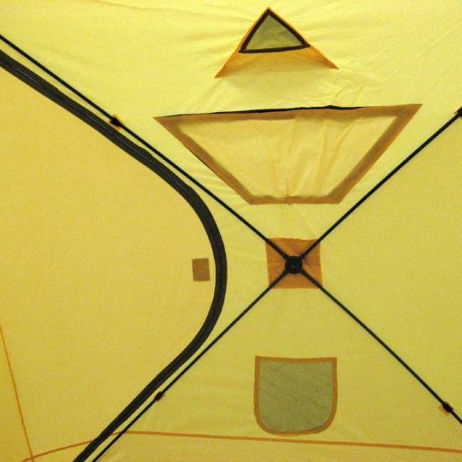 Палатка для зимней рыбалки Tramp IceFisher 2 Палатка для зимней рыбалки Tramp IceFisher 2