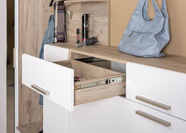 Прихожая Лайн № 5 цвет дуб крафт серый/фасады МДФ белый глянец